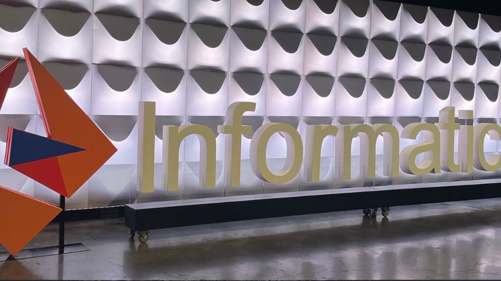 Informatica World stage signage